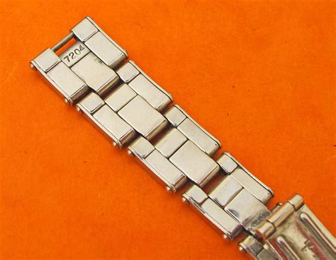 when rolex finished usig ribbeted bracelets|vintage rolex rivet bracelets.